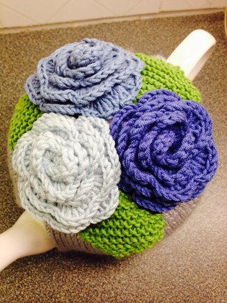 Summer roses tea cosy #5