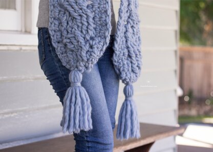 Eylenda Cable Scarf