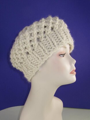 Super Chunky Simple Lace Tam Beret
