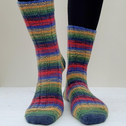 Boxy Rib Socks - knitting pattern