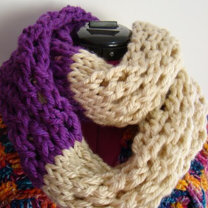 Lene Lace Knit Scarf