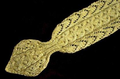 Lace and Cables Scarf