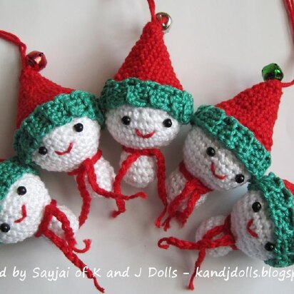 Tiny Snowman Amigurumi Crochet Pattern