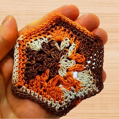 A Crochet Hexagon Motif