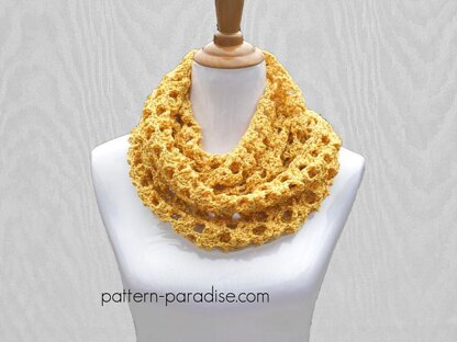 Butterscotch Cowl