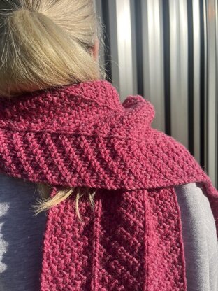 Barwon Scarf
