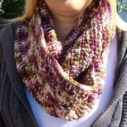 Romantic Vineyard Cowl