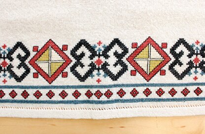 Avlea Folk Embroidery Roman Diamond Square - Downloadable PDF