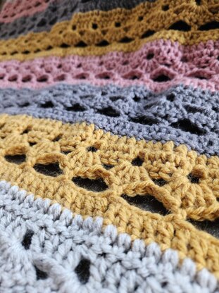 Dusk Blossom Throw