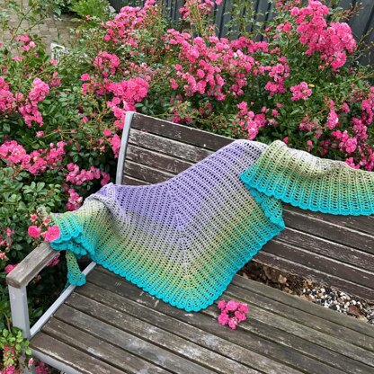 Roller Bird Shawl