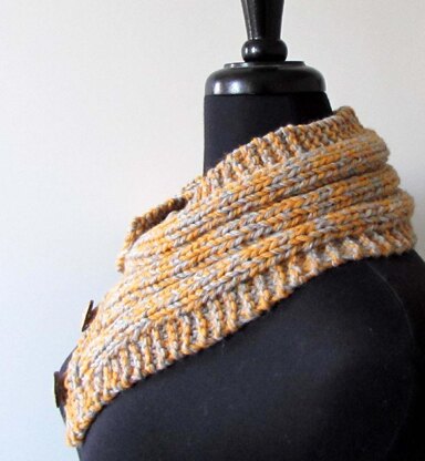 Crosstown Buttoned Cowl