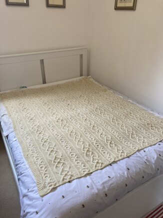 Lover's Knot Afghan #2