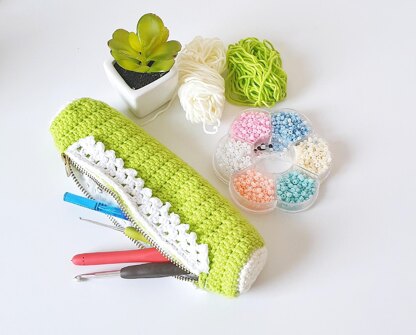 Simple Crochet Hook or Pencil Case