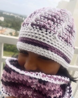 Marvolo Reversible Cowl