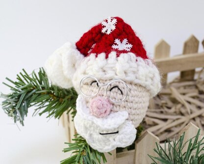 Crochet Santa Claus Ornament