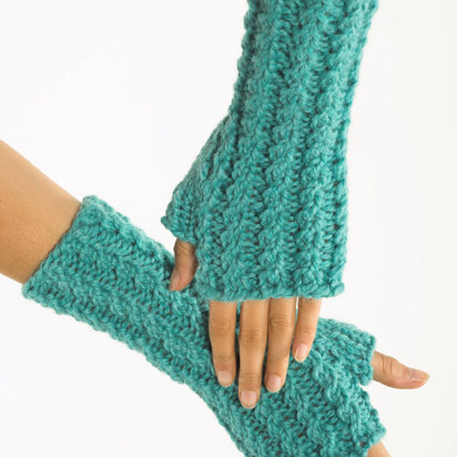 Fingerless Gloves in Plymouth Baby Alpaca Grande - F157