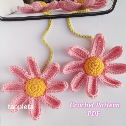 Pink flowers crochet car hanger pattern, Crochet daisy rearview mirror charm, Flowers car decor pattern, Hanging car crochet accessories