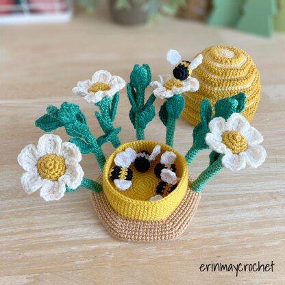 Bumble Blossom Beehive Amigurumi Crochet Pattern