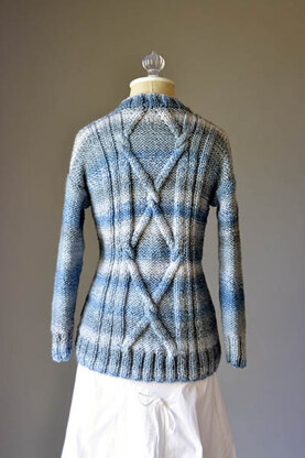 Blue Heartstrings Jumper in Universal Yarn Major - Downloadable PDF