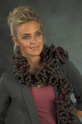 Scarf in Plymouth Yarn Joy Supreme - F444