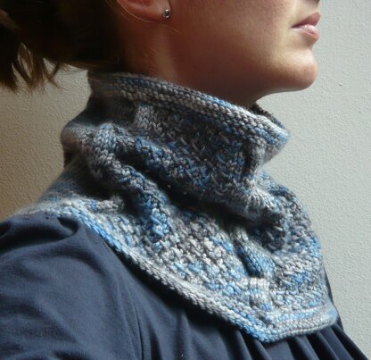 Powder Snow Cowl