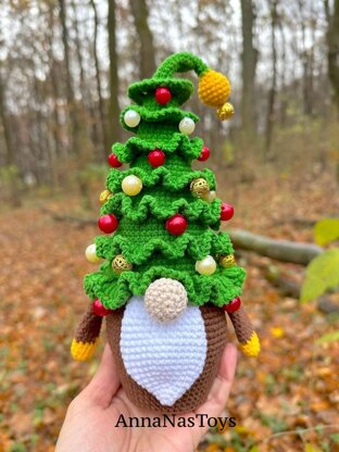 Сhristmas tree gnome 2