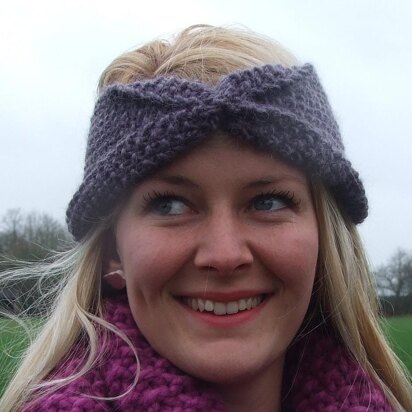 Moss Stitch Pinched Headband - knitting pattern