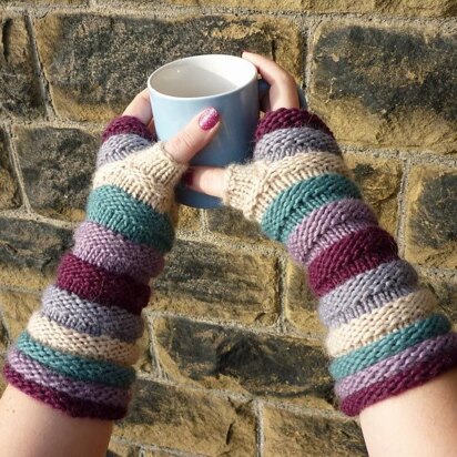 Caterpillar Mitts - knitting pattern