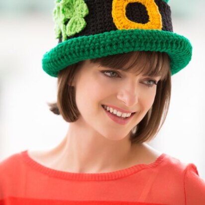 St. Patrick's Day Chapeau in Red Heart Super Saver Economy Solids - LW4063