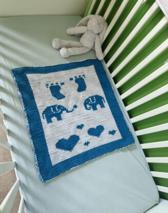 Newborn baby blnaket in Double sided knitting