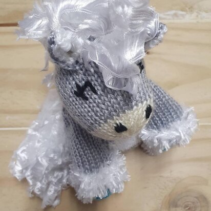 Knuddie Horse - knitting pattern