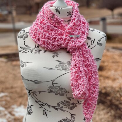 Solomon's Knot Lacy Scarf