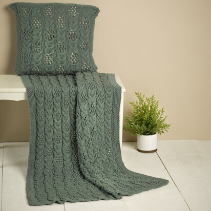 Valley Yarns 884 Mistletoe Set