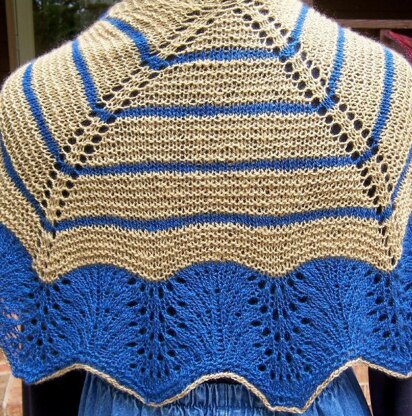 The Ebbing Tide shawlette