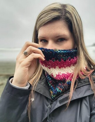 The Tofino Neck Warmer