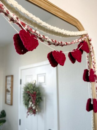 Crochet Heart Garland 089