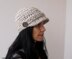 Newsboy brim hat