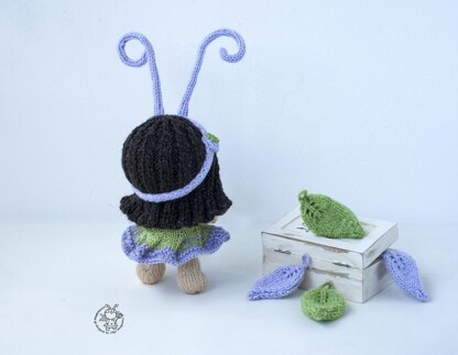 Butterfly amigurumi doll knitted flat