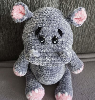 Crochet Pattern for the Hippo Taddle!