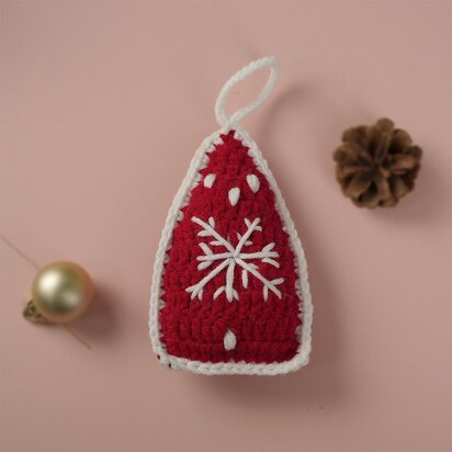 Decorative Red Snowflake For Christmas Tree Crochet Pattern