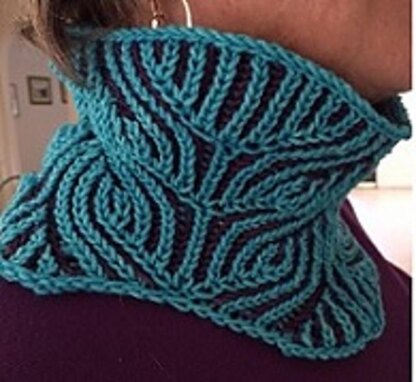 Brioche Owl Cowl