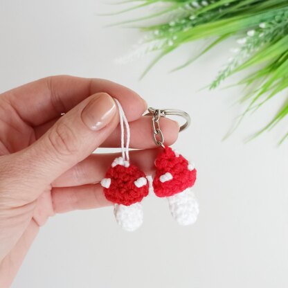 Crochet MushroomPattern: Christmas Ornaments & Keychain