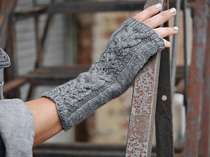 Wheaten Fingerless Mitts