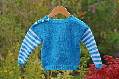 P19 Sweater with White Cat Motif