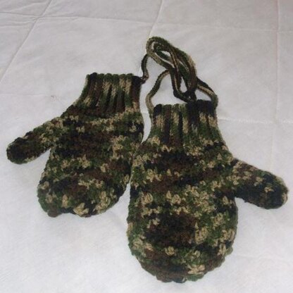 Men's Mitts on a String