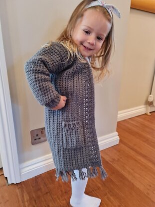 Childs Long Cardigan Crochet Pattern (Age 2-10)