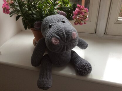 Hippo (knit a teddy)