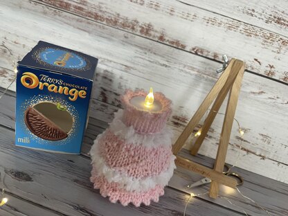 Light-up Birthday Cake Chocolate Orange Cover Knitting Pattern