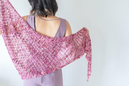 Whakahoahoa Shawl