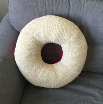 Round pillow with shop hole in the middle